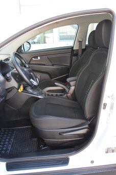 Kia Sportage 2.0CRDI 100kW AWD + LED + TEMPOMAT + PR.SERVIS - 8
