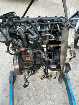 FIAT ALFA ROMEO LANCIA 2.0 JTD - 8