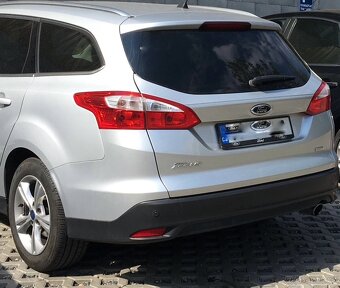 Ford Focus MK3 kombi 1.6 110kW benzín, výhřev sedaček a skla - 8