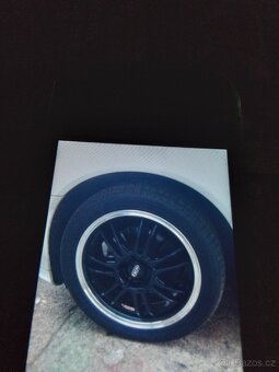 Auto - 8