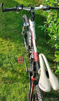 MERIDA  One - TwentY  -  CARBON 3OOO . - 8