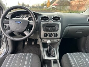 Ford Focus 1,6i 74KW VYHŘÍVANÉ PŘEDNÍ OKNO - 8
