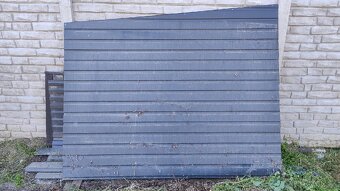 Kotec pro psa 200 x 298 výška 160 a 145 na zadní straně - 8