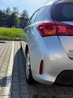 TOYOTA  AURIS 1.3 VVT-i 73KW - 8