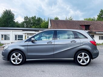 MERCEDES-BENZ B180 90kw AVANTGARDE TOP STAV - 8