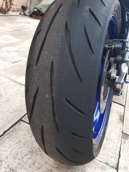 Yamaha mt-09 - 8