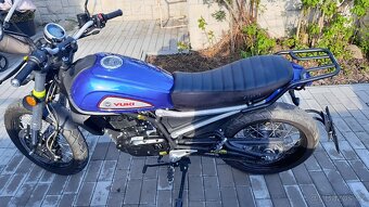 Motorka Yuki 125 wox - 8