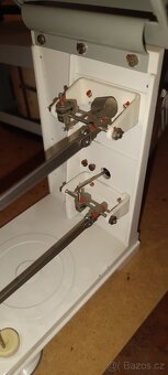 Staré měřící přístroje, termohygrograf - 8
