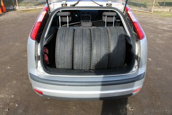 Ford Focus 1,6i 85KW, KLIMA, STK 9/2025, r.v. 2005 - 8
