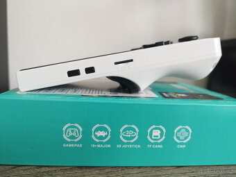 Handheld konzole R36Max (+22000 her) bílá a černá 128GB - 8