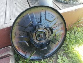 Středový kryt kola Renault, prumer 28 cm - 8