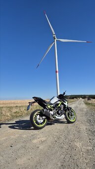 Kawasaki Z900 - 8