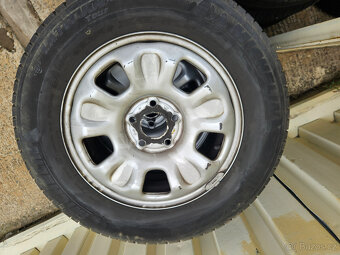 16" Dacia Duster s pneu 215/65r16 Michelin - 8