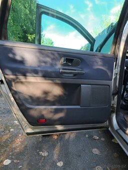 Prodám Ford galaxy 1.9 96kw 150koni - 8