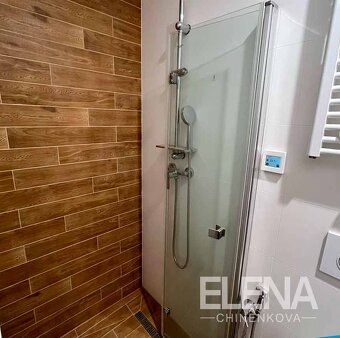 Pronájem bytu 1+kk 40 m² Vítězná, Karlovy Vary - Drahovice 1 - 8