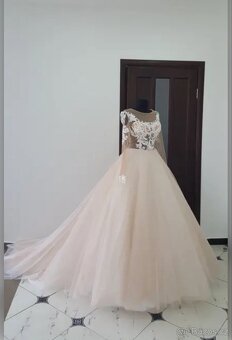 C.01 Svatební saty z vlečkou vyprodej - 8