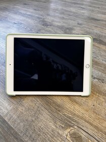 iPad AIR 2 64GB Silver WiFi+Cellular, pouzdro v ceně - 8