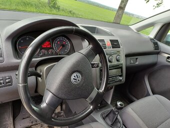 VW Touran 1.9 TDI -7 míst - 8
