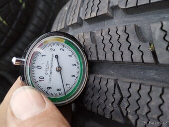 235/55/17 zimni pneu KUMHO 235/55 R17 - 8