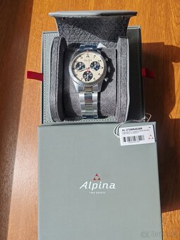 Nové Švýcarské hodinky Alpina - Startimer Pilot Chronograph - 8