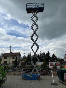 Nůžková plošina Genie GS-4047 - 8