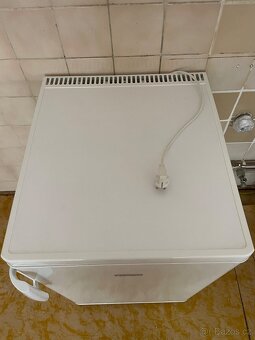 Lednice Electrolux TT150-4S (objem 120l) - 8