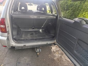 Toyota rav4 - 8
