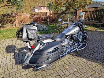 Yamaha XV 1900 Midnight Star - 8