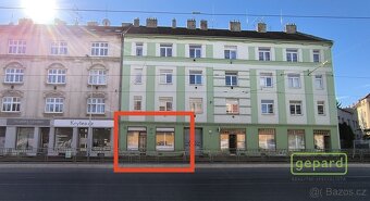 Pronájem obchodního prostoru s výlohou do ulice - 8