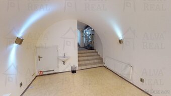 Pronájem nebytových prostor ideálních pro obchod nebo slu... - 8