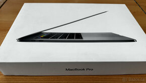 MacBook Pro 15" 2016 - 8