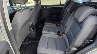 VOLKSWAGEN TOURAN 1.2TSI TRENDLINE 7MÍSTNÝ - 8