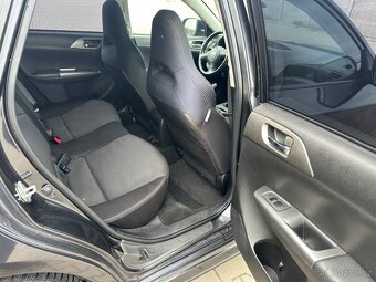 Subaru Impreza 2.0d 2011 - 8