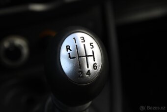 Dacia Duster 1.6i 77kW 4x4 TAŽNÉ ZAŘ. ČR (2011) - 8