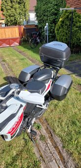 Benelli TRK 251 - 8