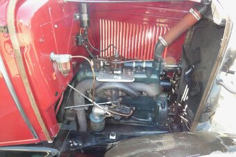 1930 Ford Model A Tudor - 8