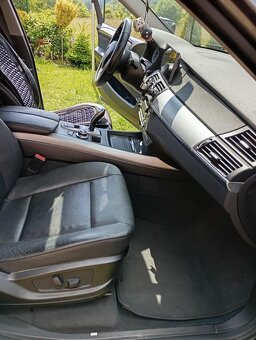 BMW X5 E70 - 8