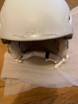 Prodám zánovní dámskou helmu na lyže - 8