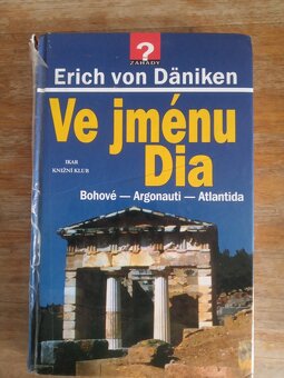 Erich von Daniken - 8