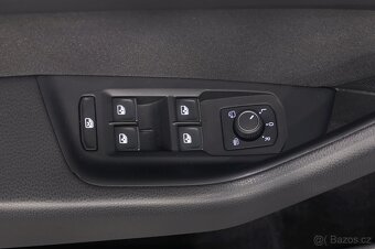 VW Passat B8 GTE Variant 1.4TSI 160kW DSG - záruka Autodraft - 8