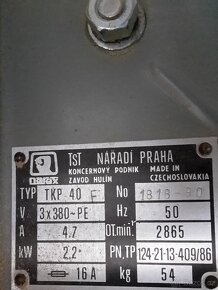 Stolová kotoučová pila NAREX TKP 40 380V+srovnávací frézka - 8