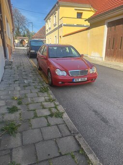 Mercedes-Benz c220cdi - 8