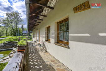 Prodej rodinného domu, 254 m², Stožec - 8