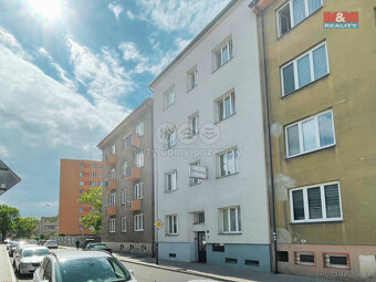 Pronájem bytu 2+kk, ul. Mojmírovců - 8