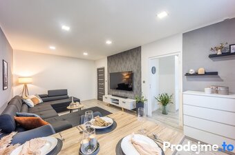 Prodej bytu 3+1, 75 m2 - Znojmo, ev.č. 100020 - 8