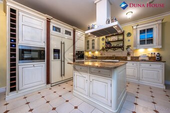 Prodej luxusního bytu 4+1, 201 m², Praha 6 - Veleslavín - 8