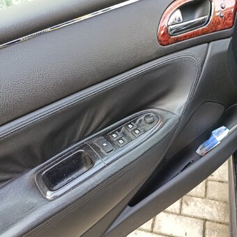 PEUGEOT 607 Facelift - 8