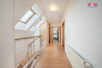 Prodej rodinného domu, 133 m², Větrušice, Praha - východ - 8