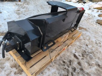 Rotavator na bagr a smykáč - 8