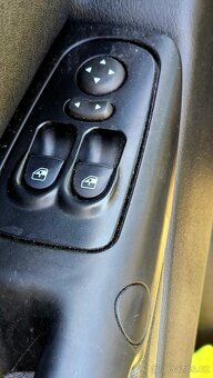 Lancia Y, 2011, 51kw, 193.000 km - 8